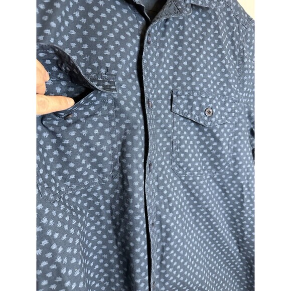 Woolrich Blue Geometric Short‎ Sleeve Button Up Pockets Shirt Men's SIZE LARGE - Picture 3 of 8